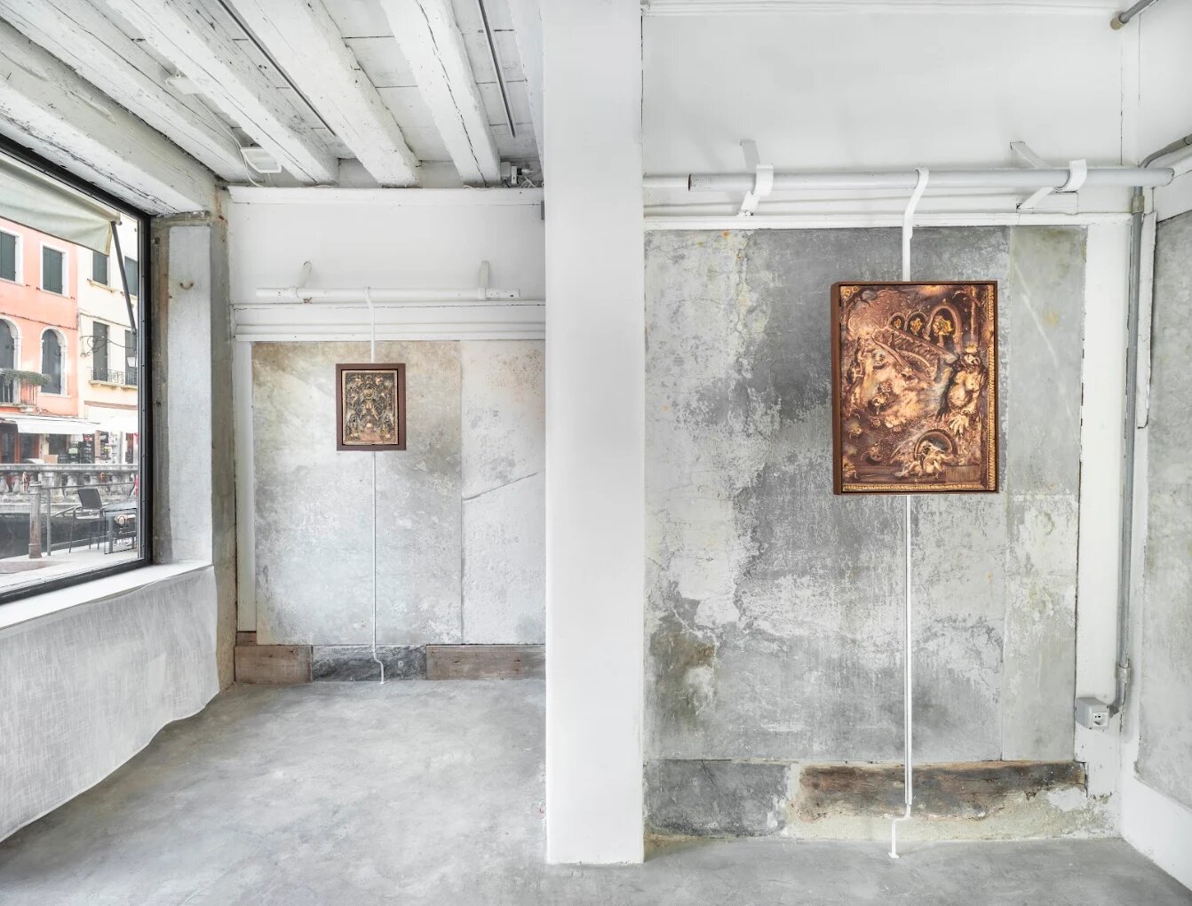 10 & Zero Uno gallery interior view